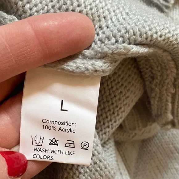 NWOT Striped Sleeve Women's Cardigan - Picture 4 of 6